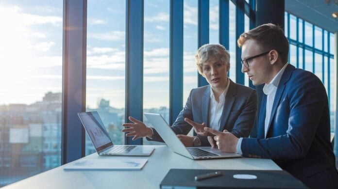 Embedded-Finance-Empowers-Dynamic-Business-Growth